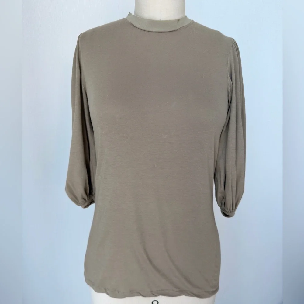 Chloe Women's long sleeve Top, tshirt made in France, Size XS - Picture 1 of 13